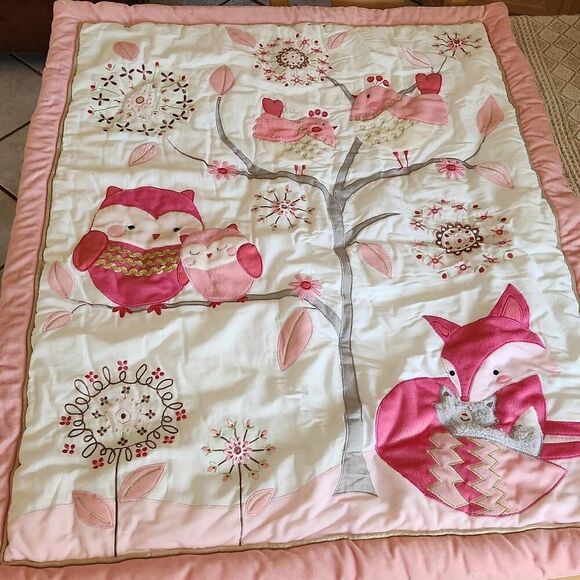 Lambs & Ivy Pink and white family tree baby comforter - Picture 2 of 6